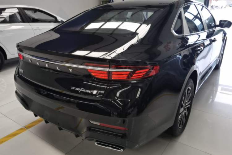 Used Geely Auto Preface 2026 Model Oriental Yao 1.5TD Fuyao Edition Rear Right 45 Deg