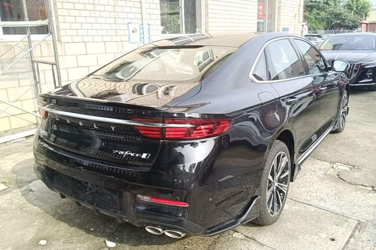 Used Geely Auto Preface 2026 Model Oriental Yao 1.5TD Kunlun Edition Rear Right 45 Deg