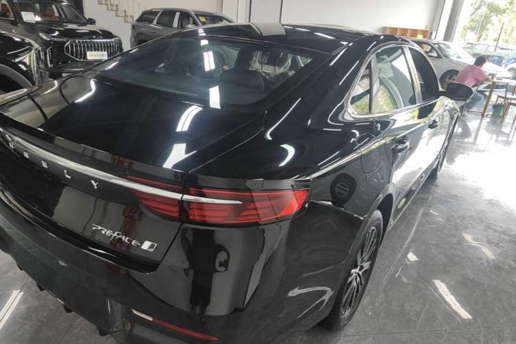 Used Geely Auto Preface 2026 Model Oriental Yao 1.5TD Fuyao Edition Rear Right 45 Deg
