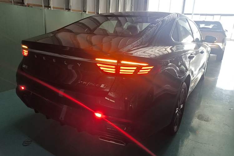 Used Geely Auto Preface 2026 Model Oriental Yao 1.5TD Fuyao Edition Rear Right 45 Deg
