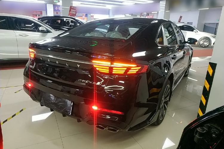 Used Geely Auto Preface 2026 Model Oriental Yao 1.5TD Kunlun Edition Rear Right 45 Deg