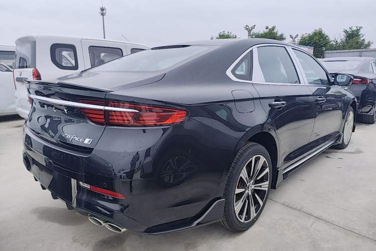 Used Geely Auto Preface 2026 Model Oriental Yao 1.5TD Kunlun Edition Rear Right 45 Deg