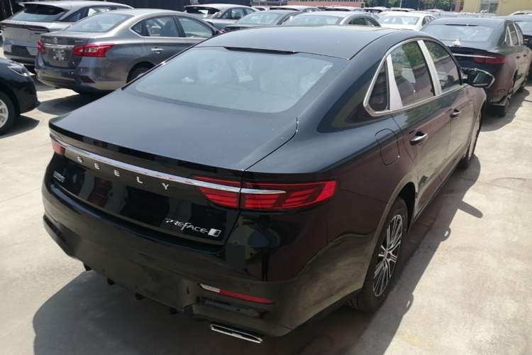 Used Geely Auto Preface 2026 Model Oriental Yao 1.5TD Fuyao Edition Rear Right 45 Deg