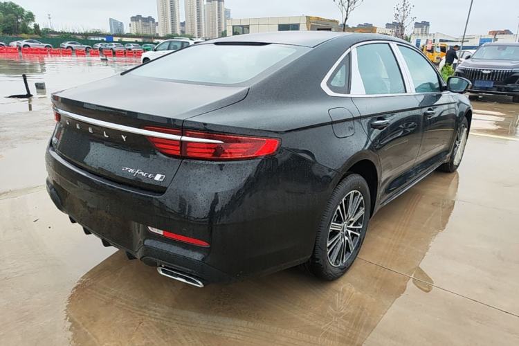 Used Geely Auto Preface 2026 Model Oriental Yao 1.5TD Fuyao Edition Rear Right 45 Deg