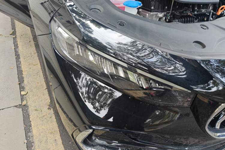 Used Geely Auto Preface 2026 Model Oriental Yao 1.5TD Fuyao Edition Right Front Headlight