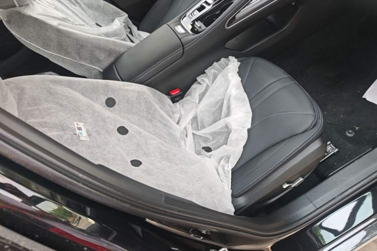 Used Geely Auto Preface 2026 Model Oriental Yao 1.5TD Kunlun Edition Right Front Seat