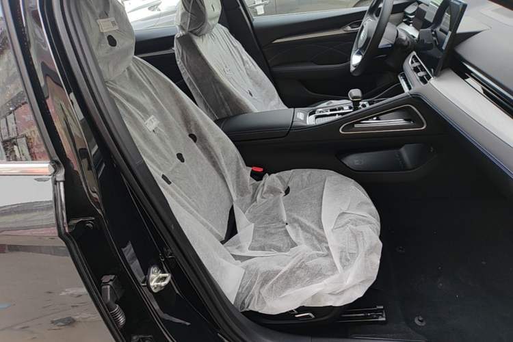 Used Geely Auto Preface 2026 Model Oriental Yao 1.5TD Kunlun Edition Right Front Seat