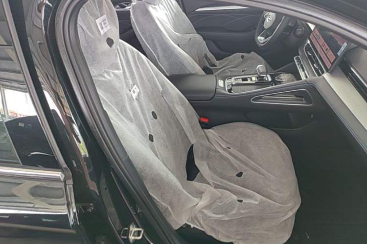 Used Geely Auto Preface 2026 Model Oriental Yao 1.5TD Fuyao Edition Right Front Seat