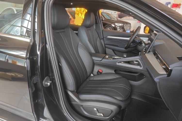 Used Geely Auto Preface 2026 Model Oriental Yao 1.5TD Kunlun Edition Right Front Seat