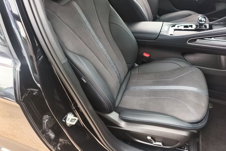 Used Geely Auto Preface 2026 Model Oriental Yao 2.0TD Lanxing Edition Right Front Seat