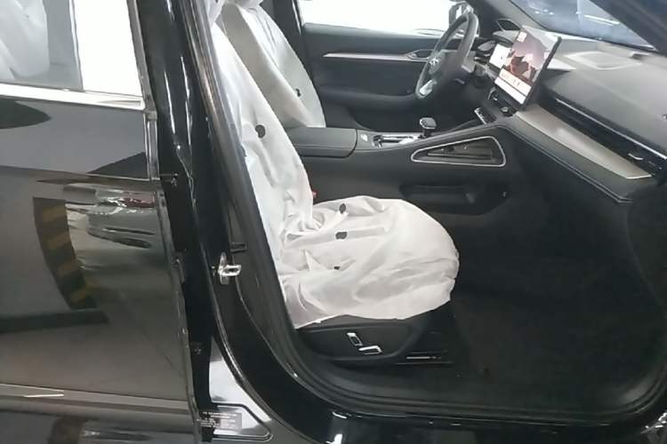 Used Geely Auto Preface 2026 Model Oriental Yao 1.5TD Kunlun Edition Right Front Seat