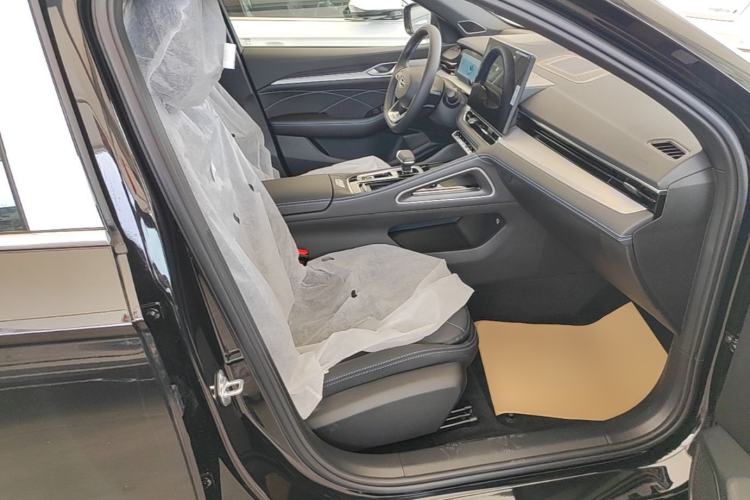 Used Geely Auto Preface 2026 Model Oriental Yao 1.5TD Fuyao Edition Right Front Seat