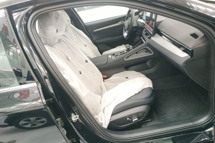 Used Geely Auto Preface 2026 Model Oriental Yao 1.5TD Kunlun Edition Right Front Seat