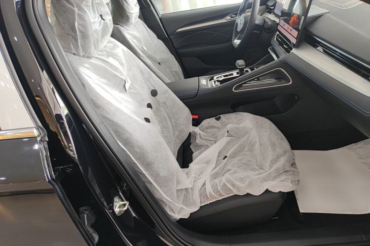 Used Geely Auto Preface 2026 Model Oriental Yao 1.5TD Fuyao Edition Right Front Seat