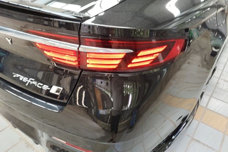 Used Geely Auto Preface 2026 Model Oriental Yao 1.5TD Kunlun Edition Right Rear Taillight
