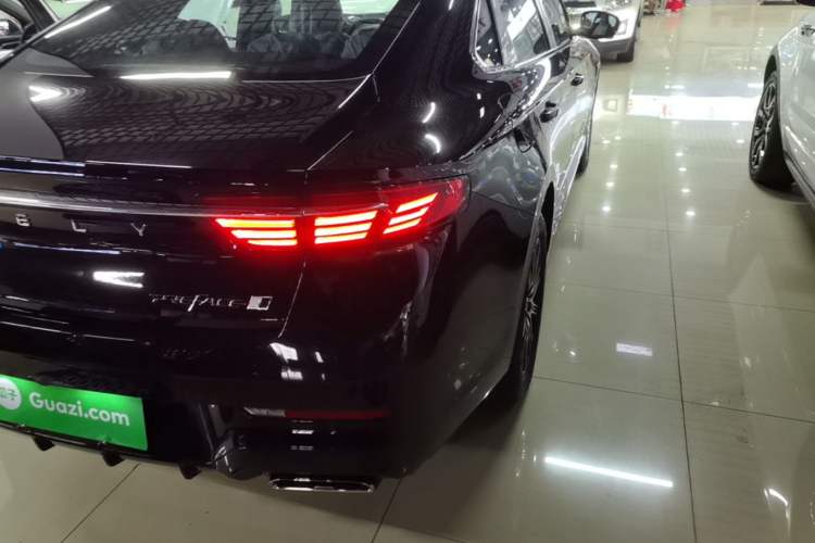 Used Geely Auto Preface 2026 Model Oriental Yao 1.5TD Fuyao Edition Right Rear Taillight