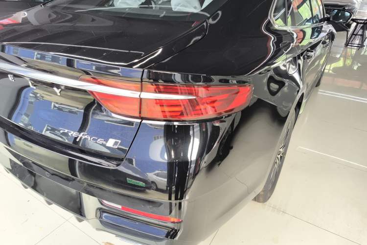 Used Geely Auto Preface 2026 Model Oriental Yao 1.5TD Fuyao Edition Right Rear Taillight