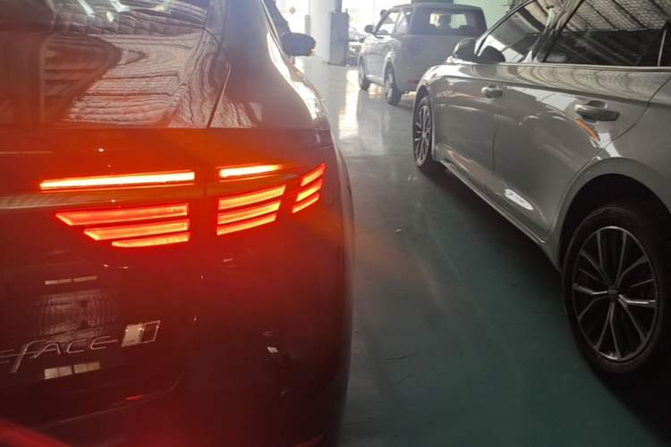 Used Geely Auto Preface 2026 Model Oriental Yao 1.5TD Fuyao Edition Right Rear Taillight