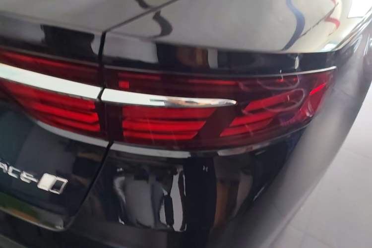 Used Geely Auto Preface 2026 Model Oriental Yao 1.5TD Fuyao Edition Right Rear Taillight