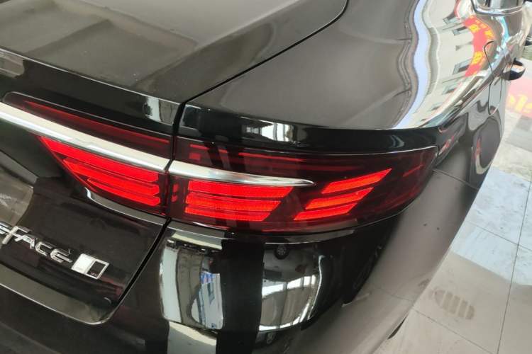 Used Geely Auto Preface 2026 Model Oriental Yao 1.5TD Fuyao Edition Right Rear Taillight