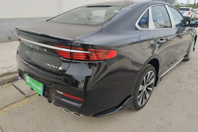 Used Geely Auto Preface 2026 Model Oriental Yao 1.5TD Kunlun Edition Right Rear Taillight