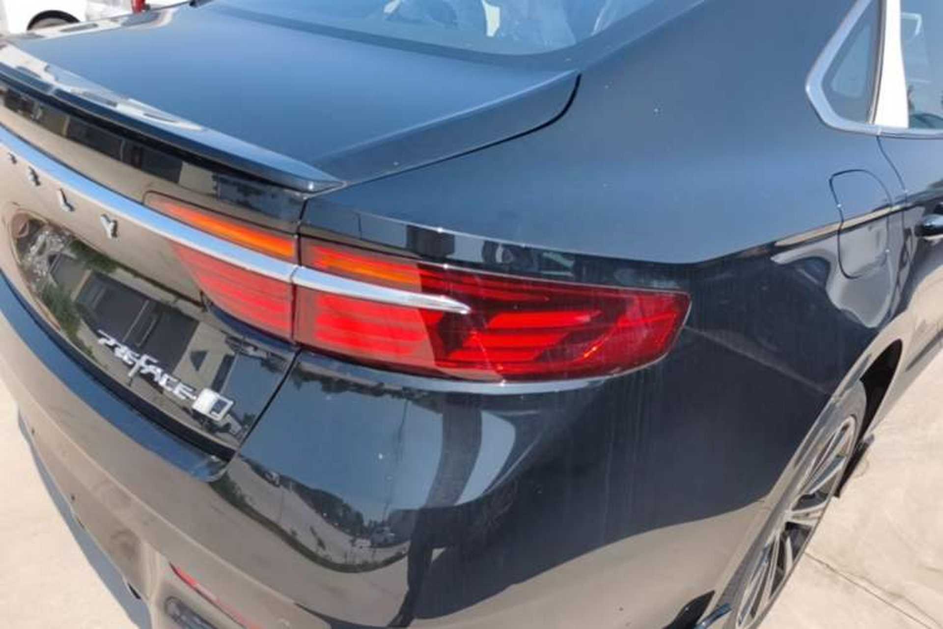 Used Geely Auto Preface 2026 Model Oriental Yao 1.5TD Kunlun Edition Right Rear Taillight