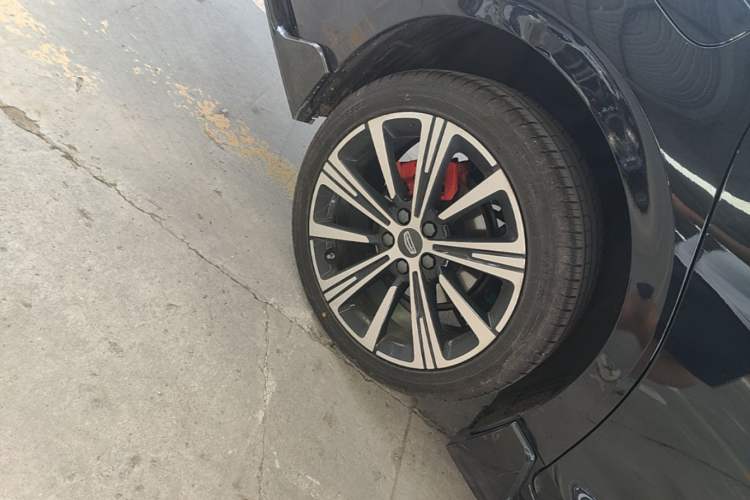 Used Geely Auto Preface 2026 Model Oriental Yao 2.0TD Xiaohan Edition Right Rear Wheel Hub