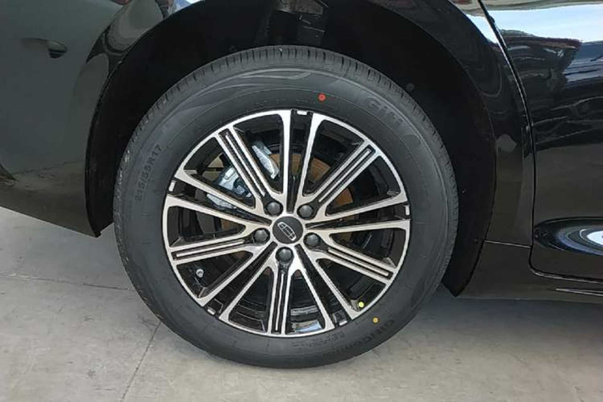 Used Geely Auto Preface 2026 Model Oriental Yao 1.5TD Fuyao Edition Right Rear Wheel Hub