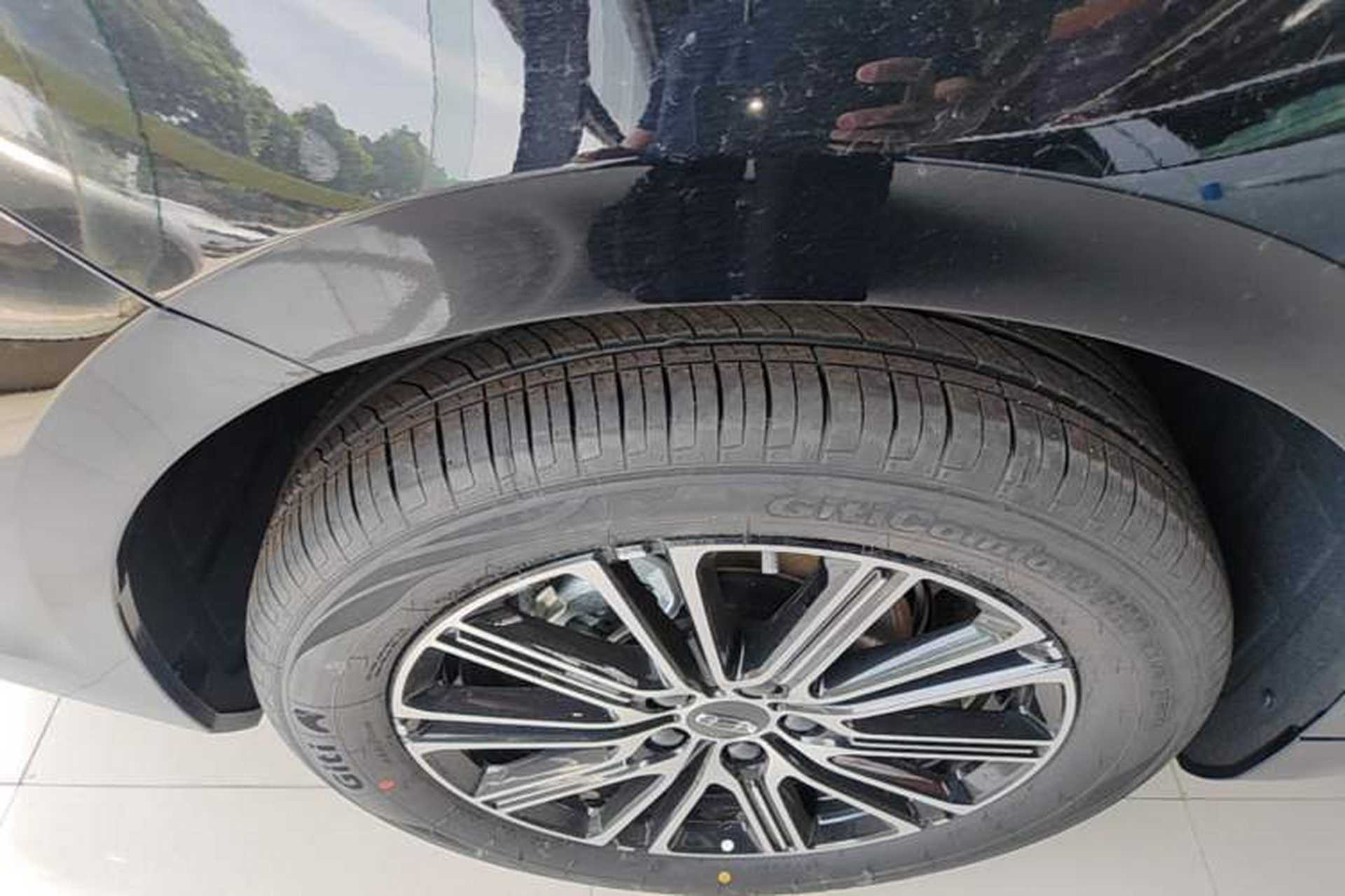 Used Geely Auto Preface 2026 Model Oriental Yao 1.5TD Fuyao Edition Right Rear Wheel Hub