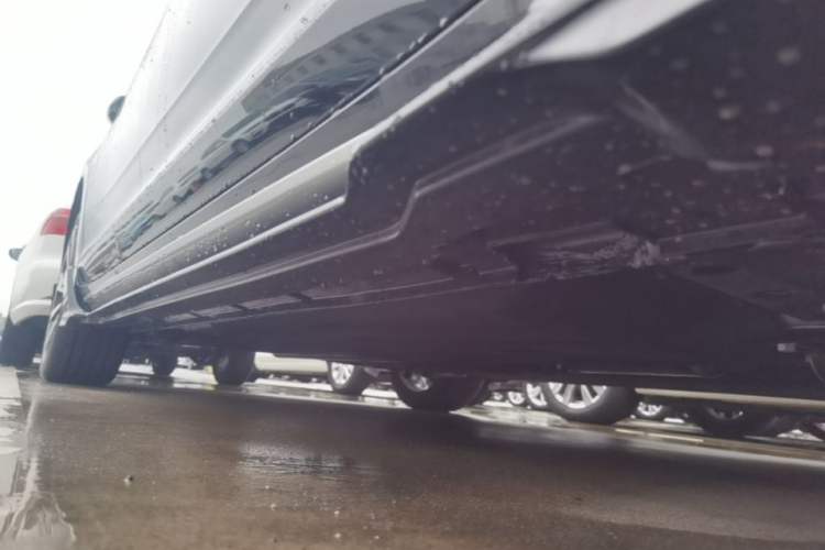 Used Geely Auto Preface 2026 Model Oriental Yao 1.5TD Kunlun Edition Right Side Sill