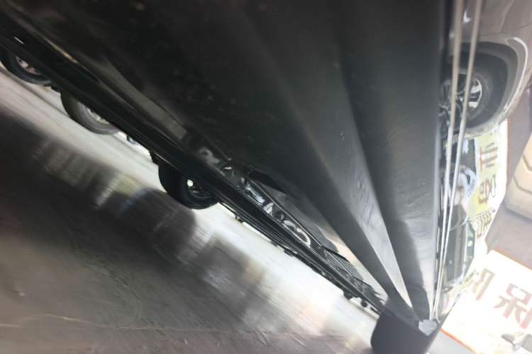 Used Geely Auto Preface 2026 Model Oriental Yao 1.5TD Fuyao Edition Right Side Sill