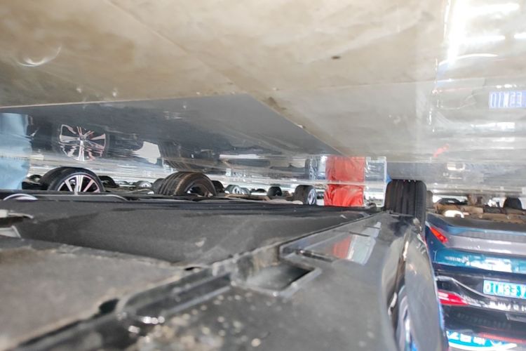 Used Geely Auto Preface 2026 Model Oriental Yao 1.5TD Fuyao Edition Right Side Sill