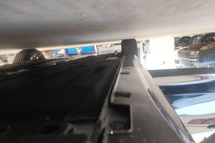 Used Geely Auto Preface 2026 Model Oriental Yao 1.5TD Fuyao Edition Right Side Sill