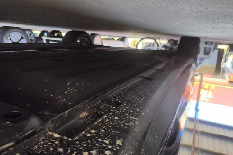 Used Geely Auto Preface 2026 Model Oriental Yao 1.5TD Fuyao Edition Right Side Sill