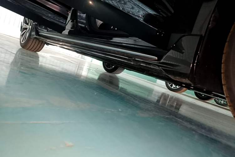 Used Geely Auto Preface 2026 Model Oriental Yao 1.5TD Kunlun Edition Right Side Sill