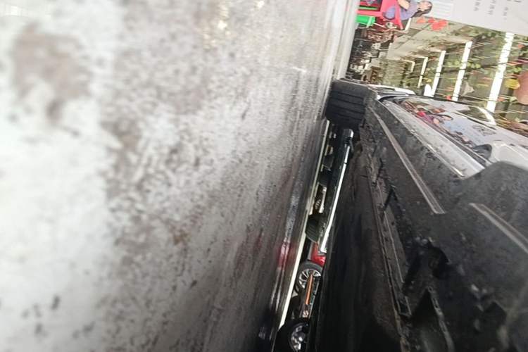 Used Geely Auto Preface 2026 Model Oriental Yao 1.5TD Kunlun Edition Right Side Sill