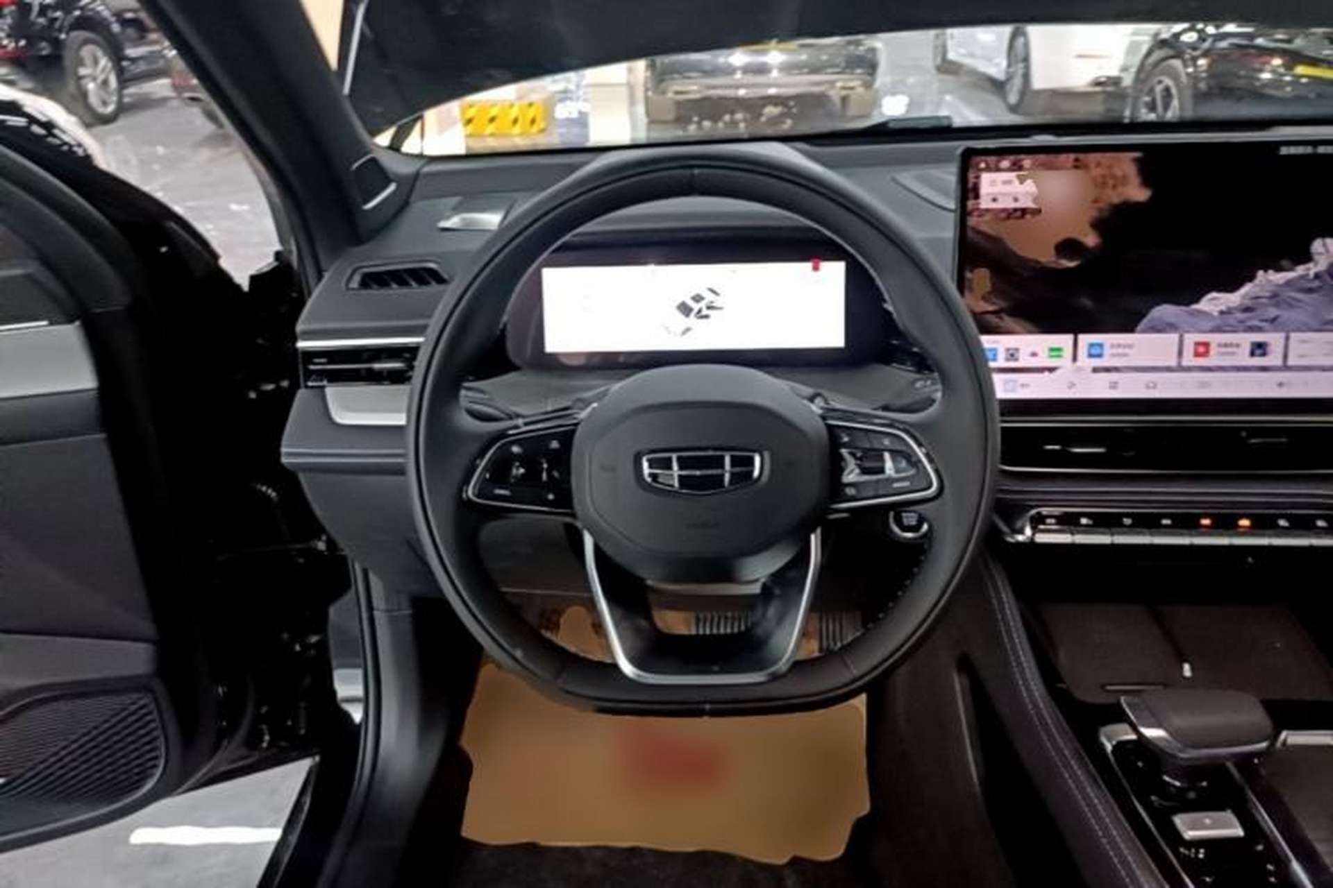 Used Geely Auto Preface 2026 Model Oriental Yao 1.5TD Kunlun Edition Steering Wheel