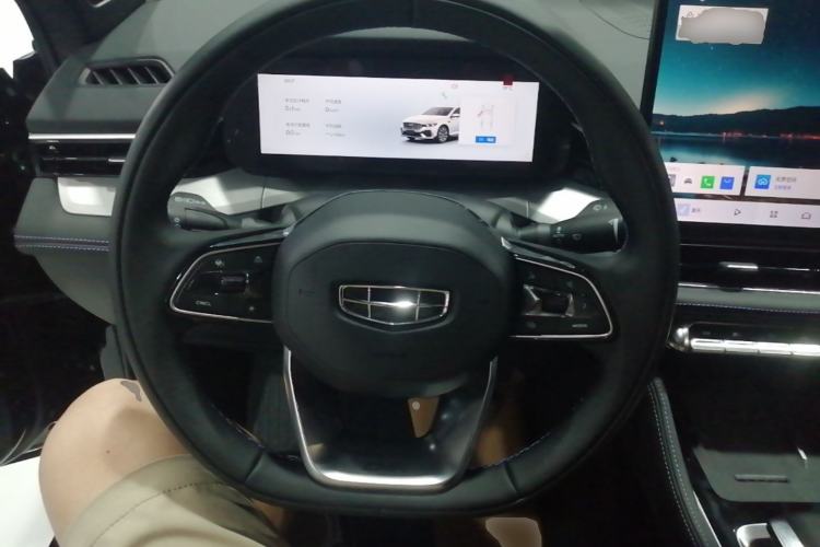 Used Geely Auto Preface 2026 Model Oriental Yao 1.5TD Kunlun Edition Steering Wheel