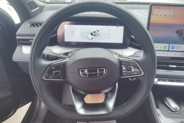 Used Geely Auto Preface 2026 Model Oriental Yao 1.5TD Kunlun Edition Steering Wheel