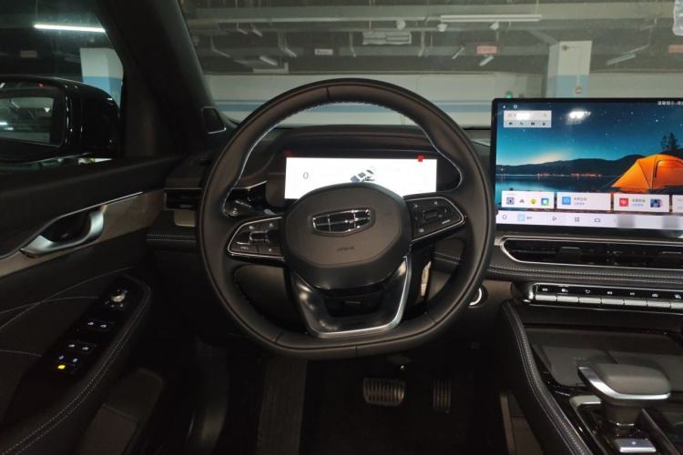 Used Geely Auto Preface 2026 Model Oriental Yao 1.5TD Kunlun Edition Steering Wheel