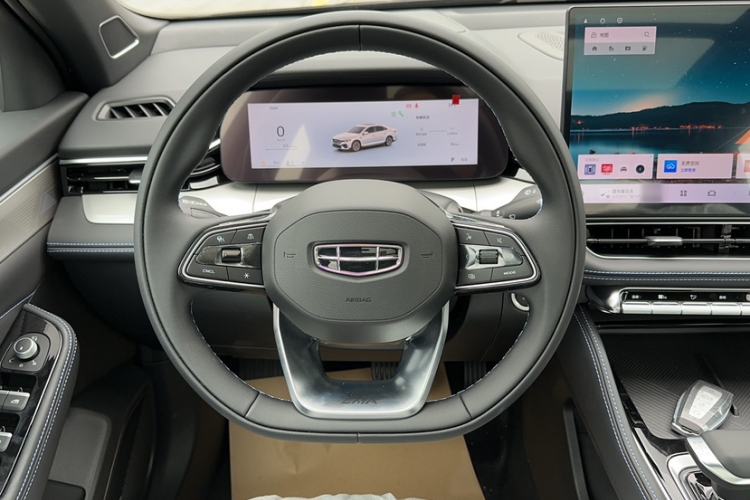 Used Geely Auto Preface 2026 Model Oriental Yao 1.5TD Fuyao Edition Steering Wheel