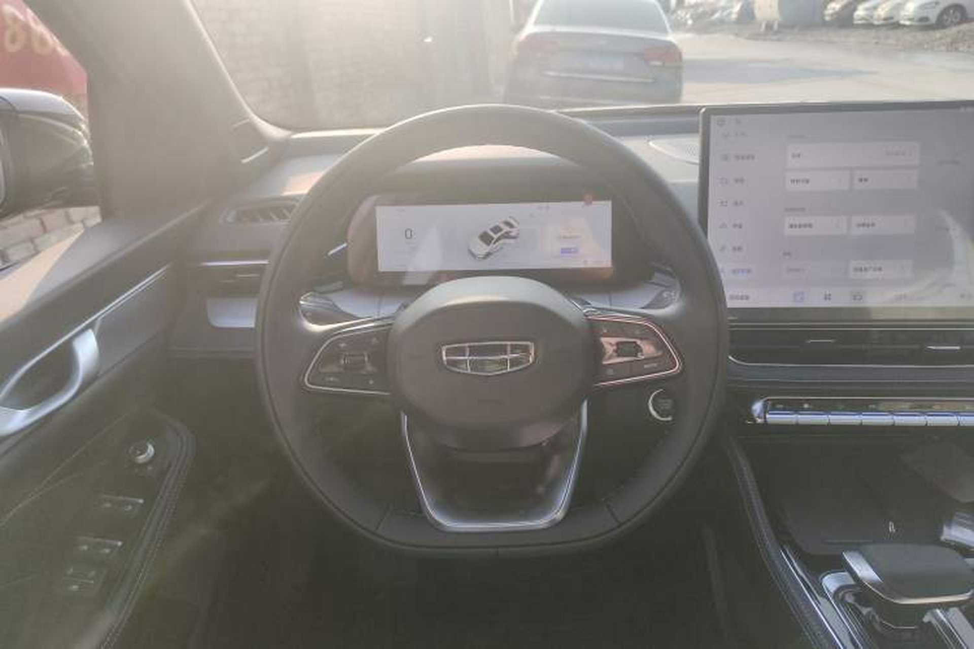Used Geely Auto Preface 2026 Model Oriental Yao 1.5TD Kunlun Edition Steering Wheel