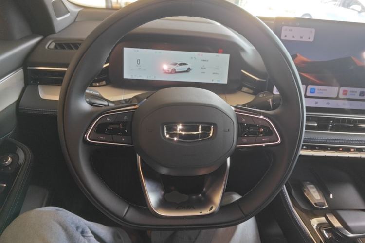 Used Geely Auto Preface 2026 Model Oriental Yao 1.5TD Kunlun Edition Steering Wheel