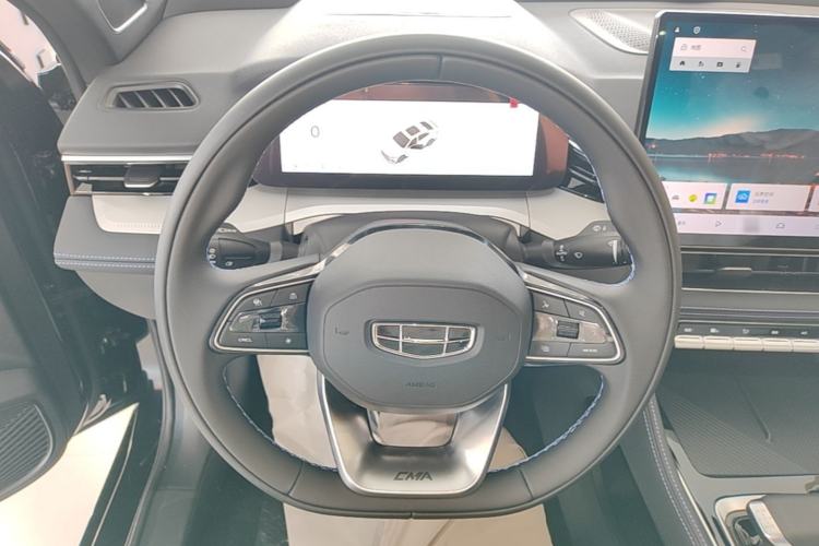 Used Geely Auto Preface 2026 Model Oriental Yao 1.5TD Fuyao Edition Steering Wheel