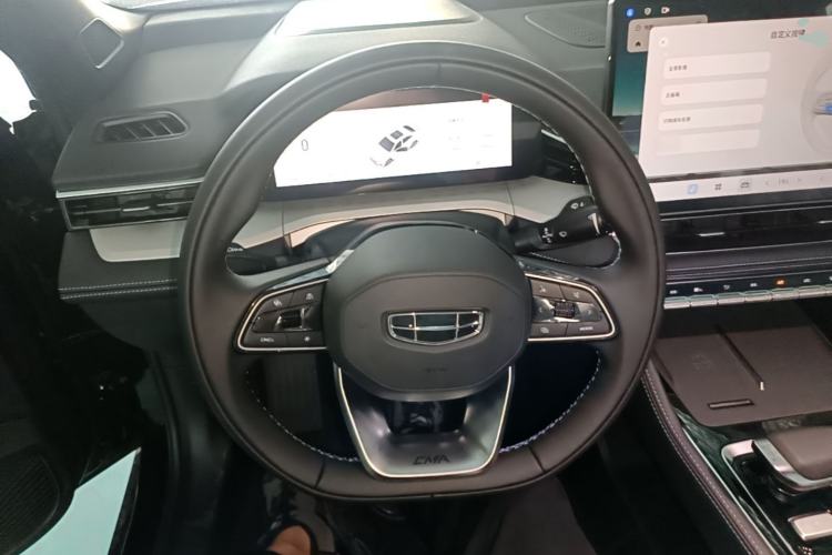 Used Geely Auto Preface 2026 Model Oriental Yao 1.5TD Kunlun Edition Steering Wheel