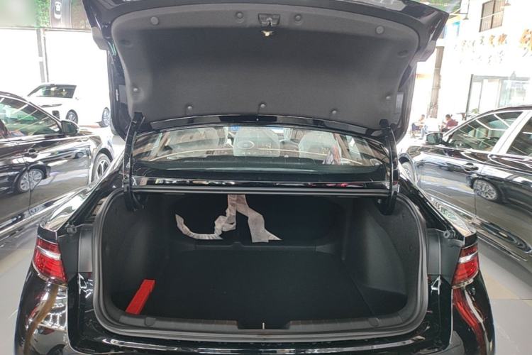 Used Geely Auto Preface 2026 Model Oriental Yao 1.5TD Kunlun Edition Trunk