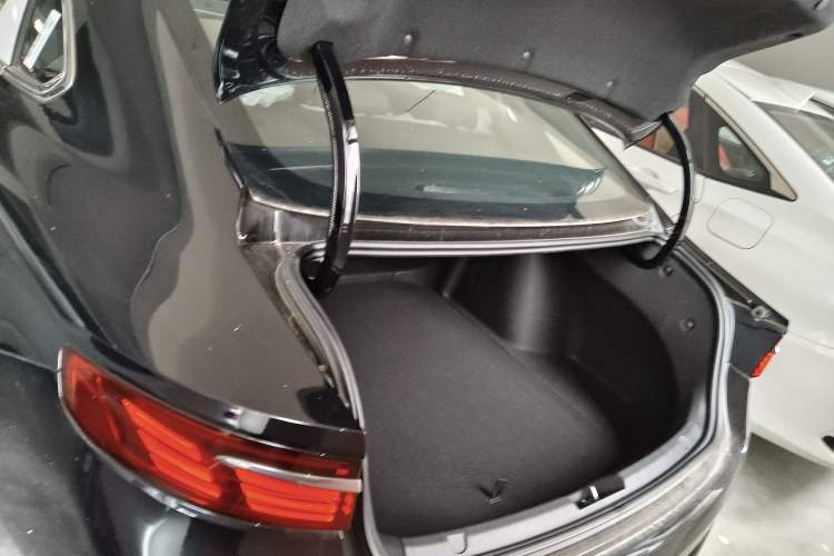 Used Geely Auto Preface 2026 Model Oriental Yao 1.5TD Kunlun Edition Trunk