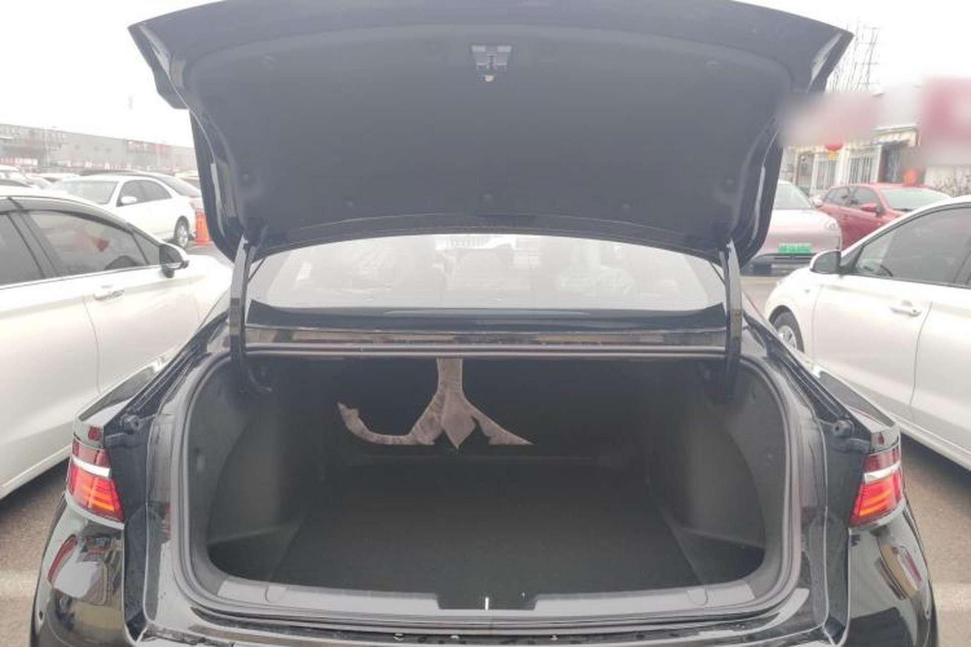 Used Geely Auto Preface 2026 Model Oriental Yao 1.5TD Fuyao Edition Trunk
