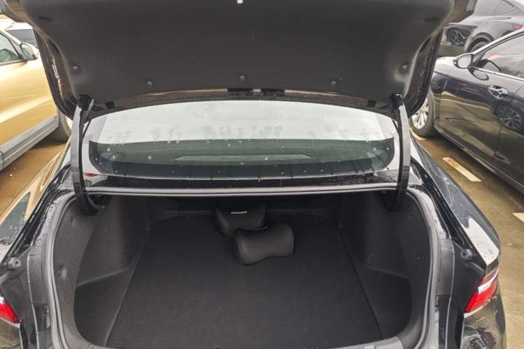 Used Geely Auto Preface 2026 Model Oriental Yao 2.0TD Xiaohan Edition Trunk