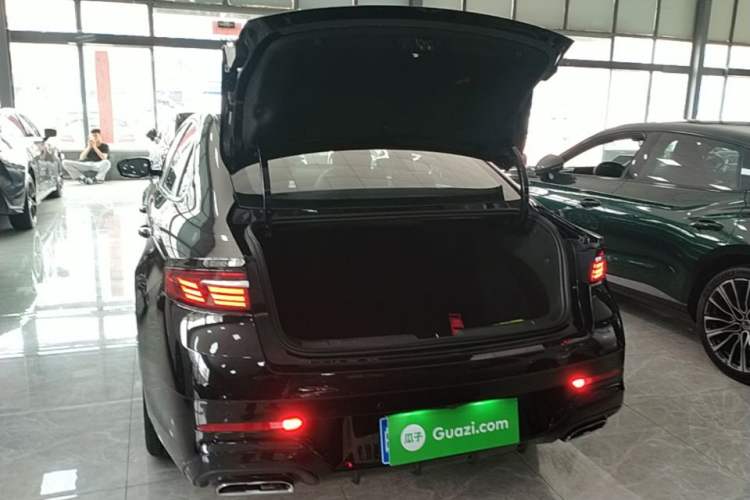 Used Geely Auto Preface 2026 Model Oriental Yao 1.5TD Fuyao Edition Trunk